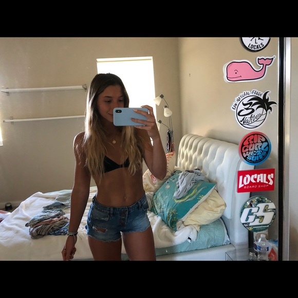 Billabong shorts🌊 - Picture 2 of 8